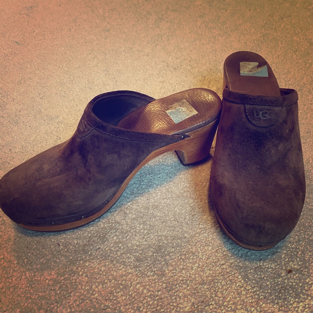 UGG Suede clogs!